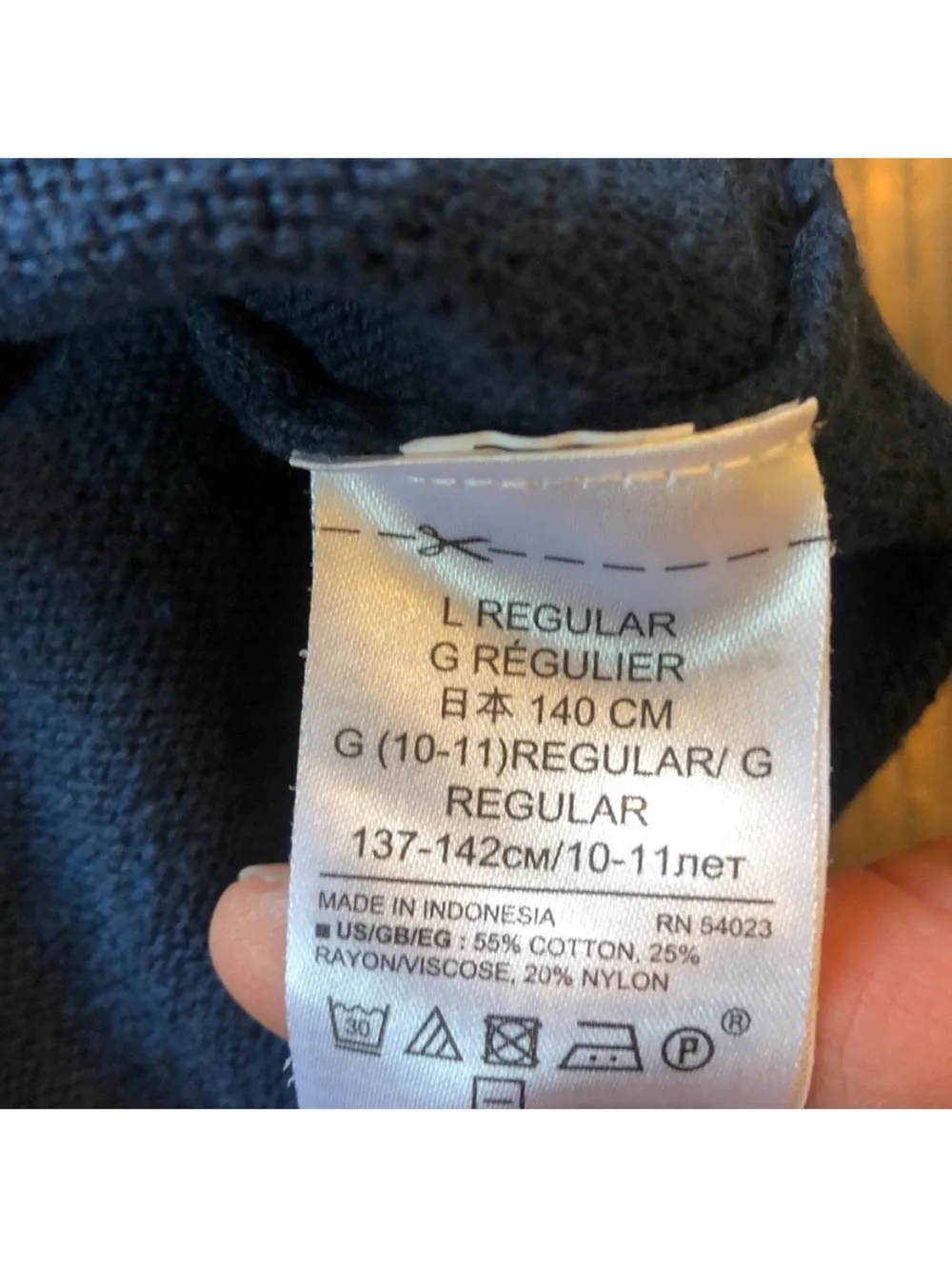 GAP Kids Navy V-Neck Long Sleeve Pullover Sweater Size Large (10)